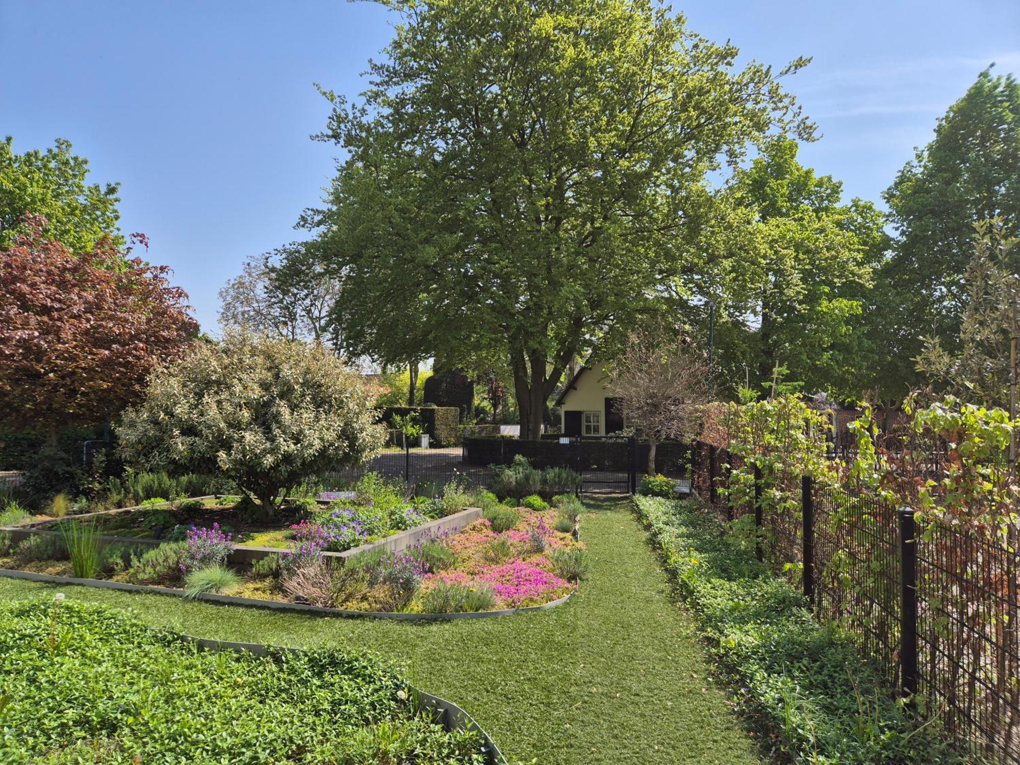 B & B De Elsterberg Elst  Εξωτερικό φωτογραφία